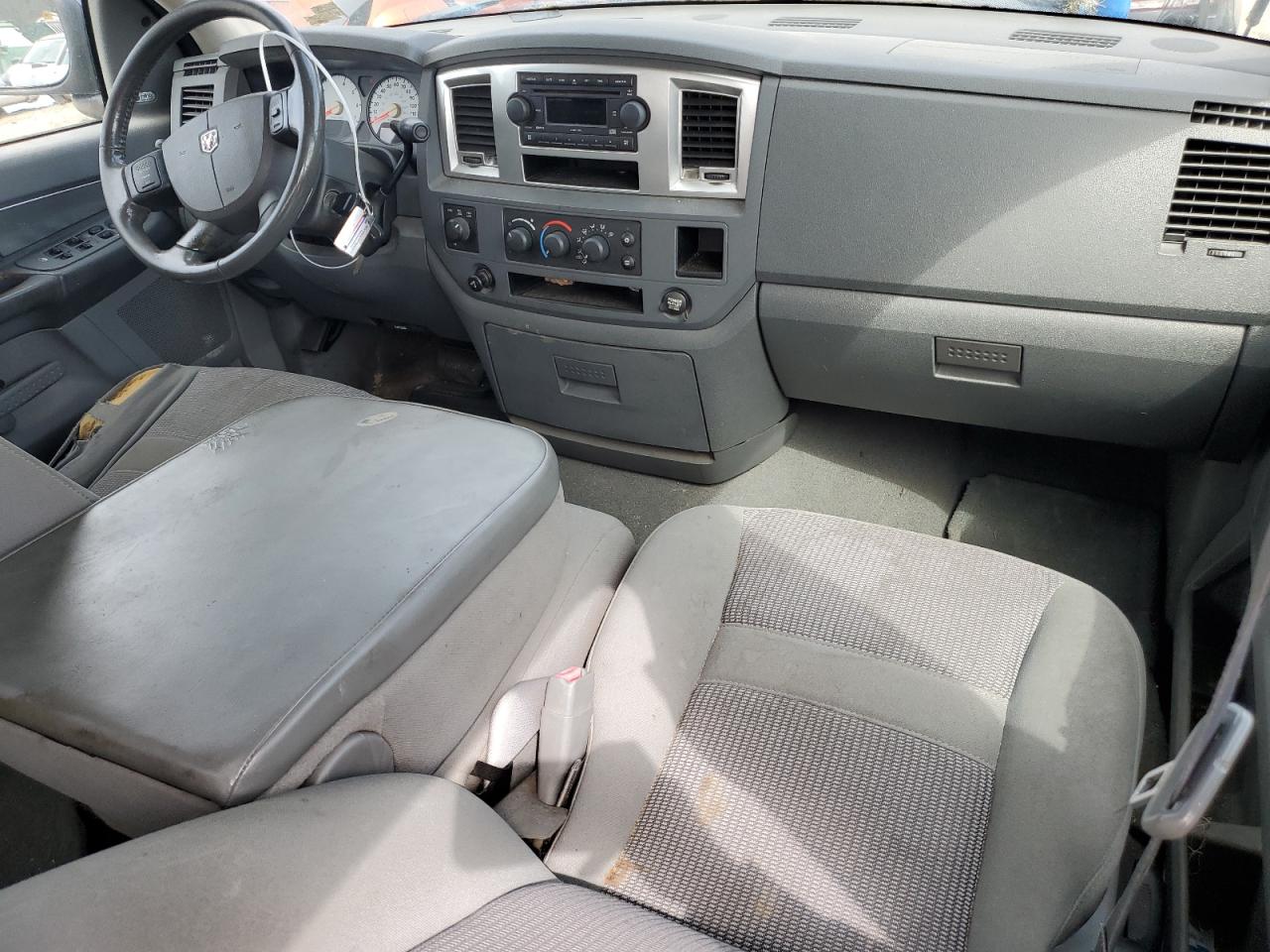 2007 Dodge RAM - Image 8