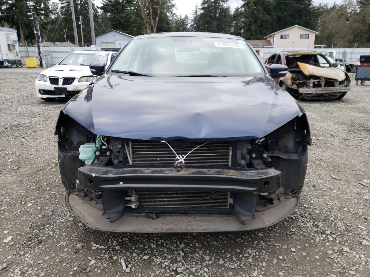 2014 Volkswagen Passat - Image 5