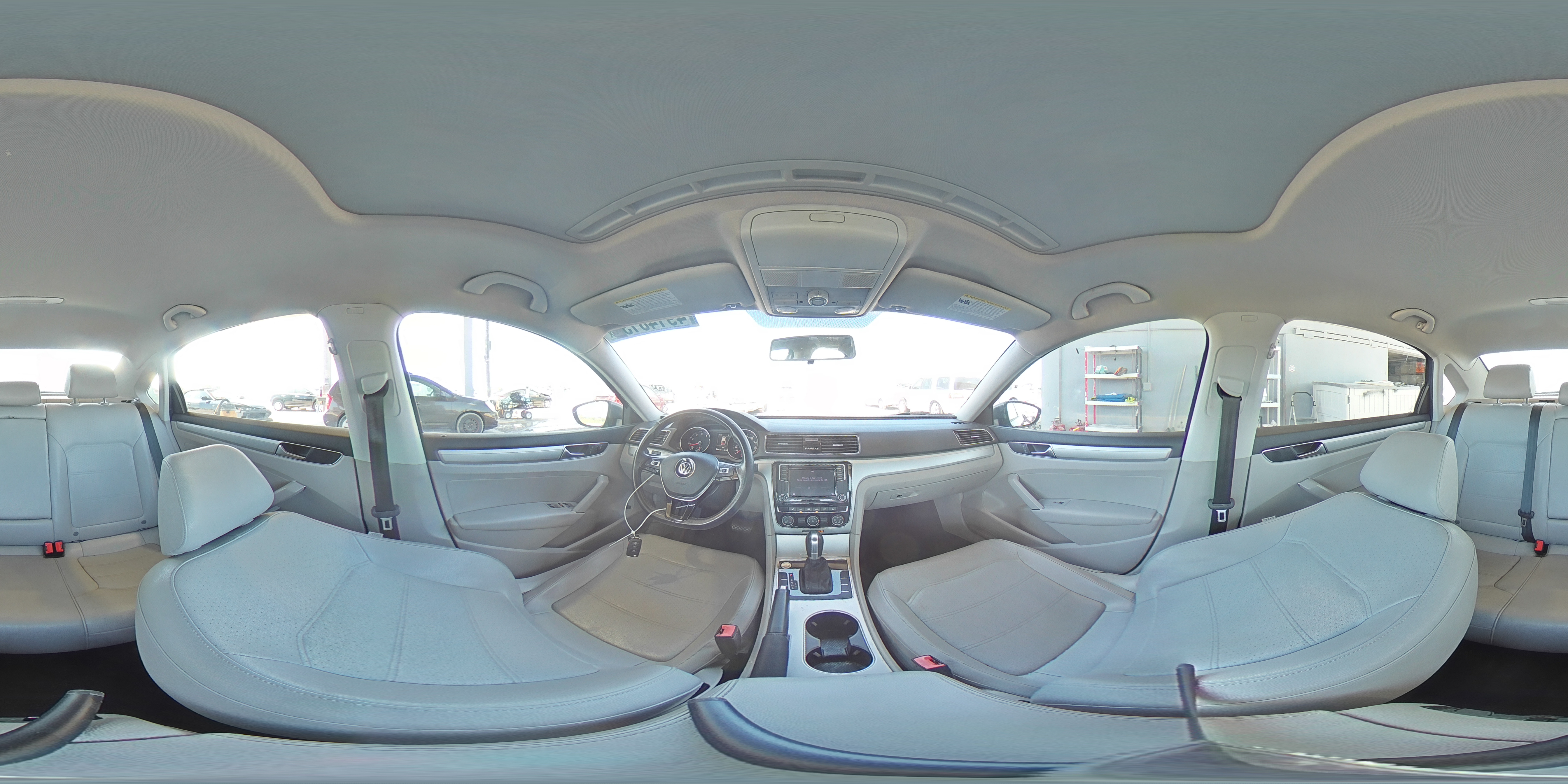 2019 Volkswagen Passat - Image 14