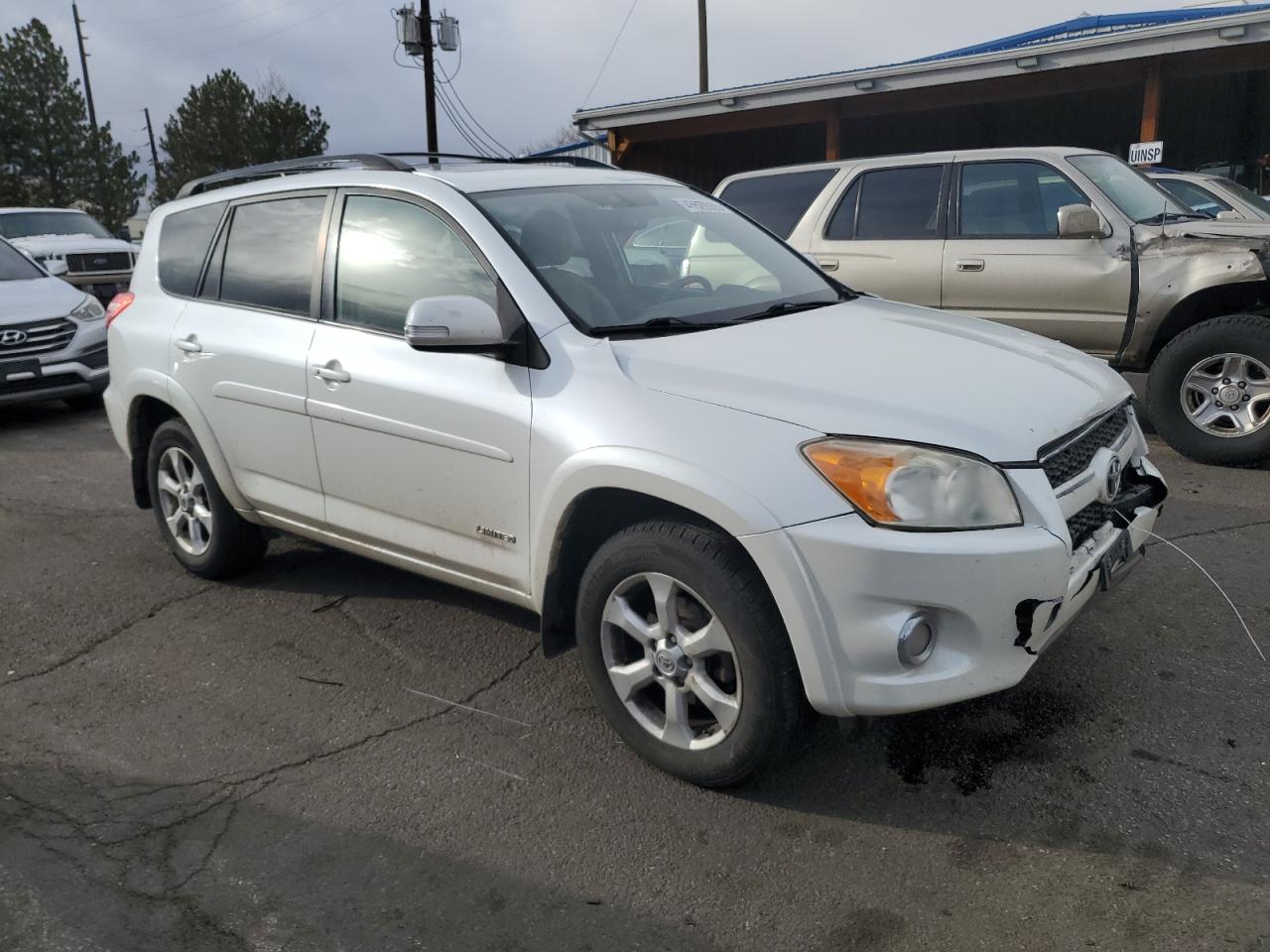 2009 Toyota RAV 4 - Image 4