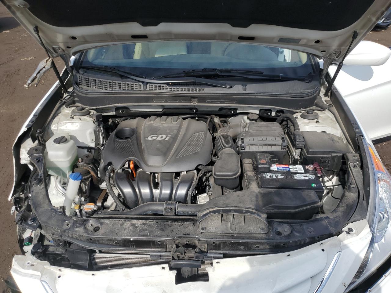 2011 Hyundai Sonata - Image 11