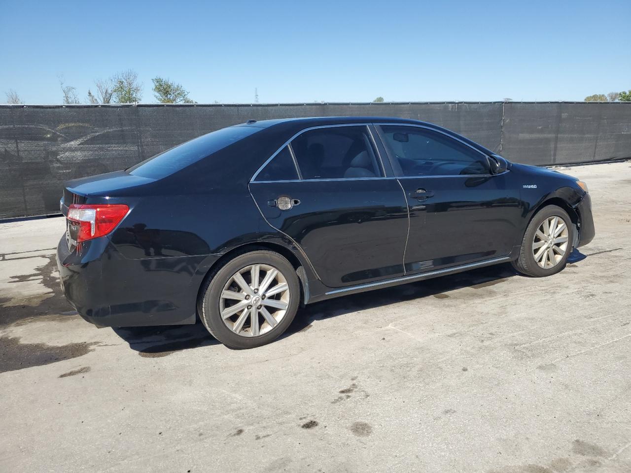 2012 Toyota Camry - Image 3