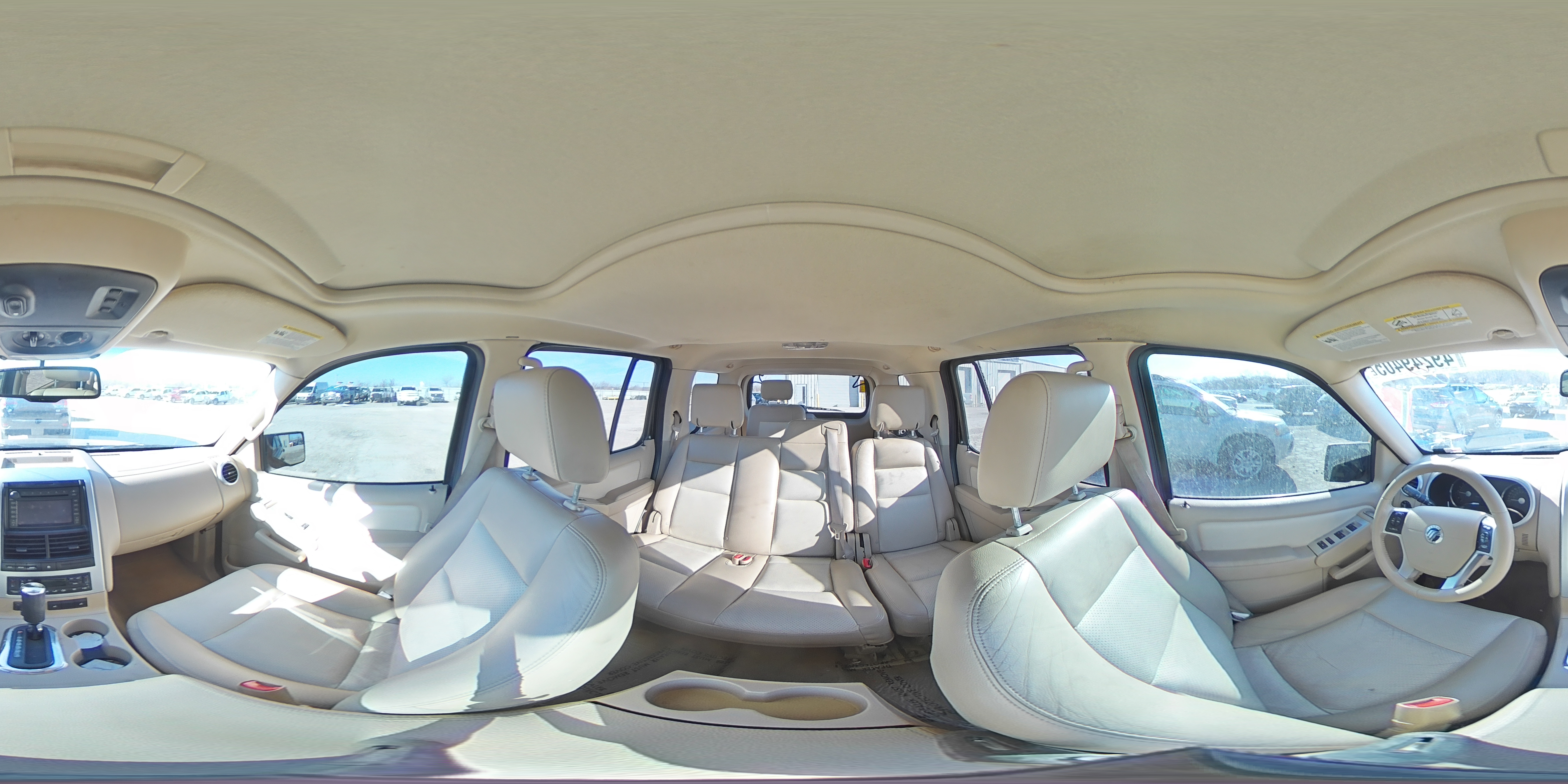 2006 Mercury Mountaineer - Image 13
