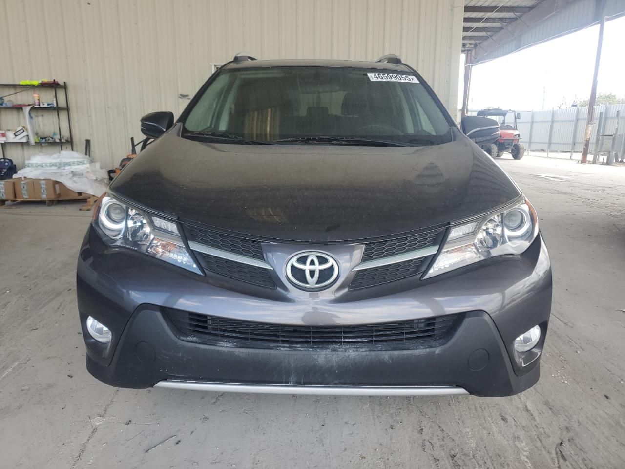 2015 Toyota RAV 4 - Image 5