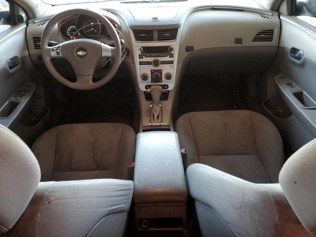 2009 Chevrolet Malibu - Image 8