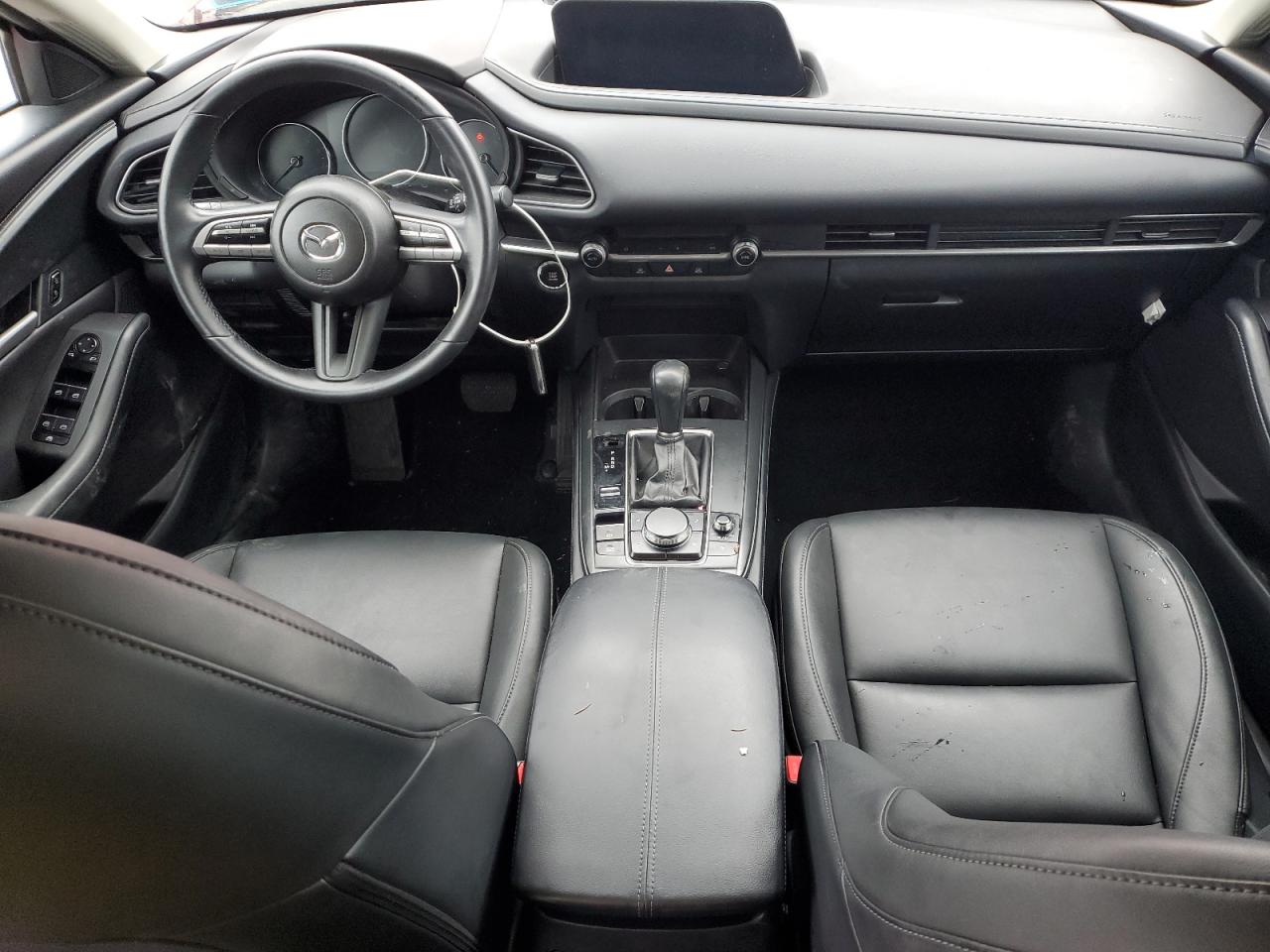 2022 Mazda CX-30 - Image 8