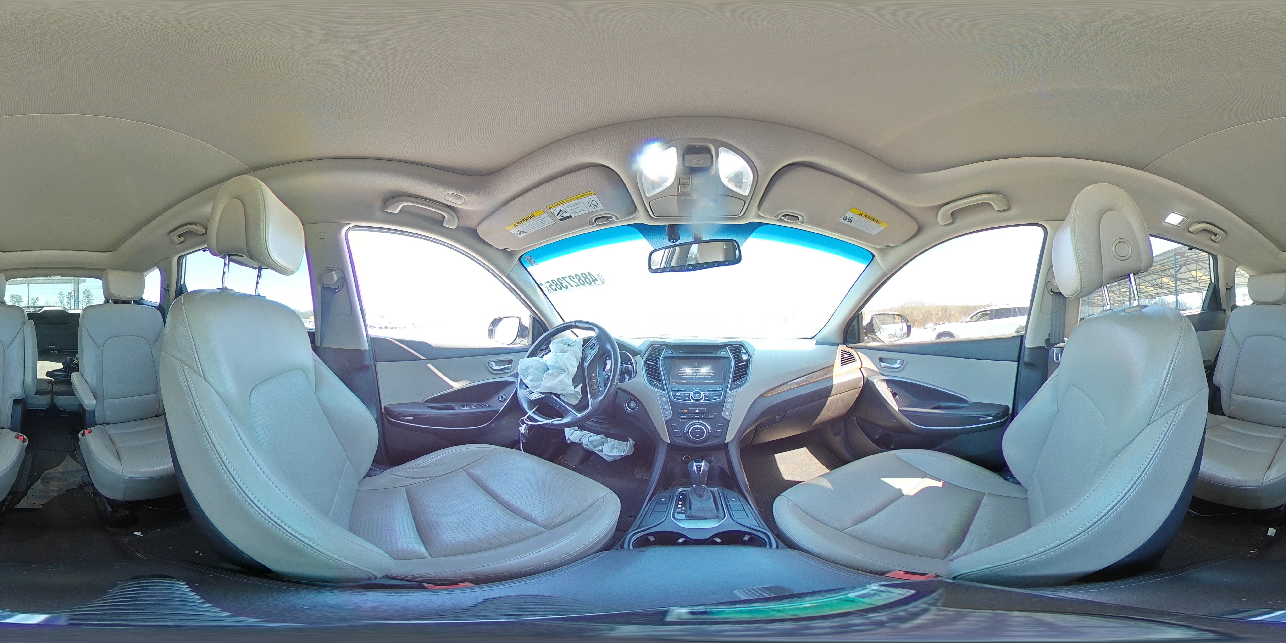 2013 Hyundai Santa Fe - Image 13