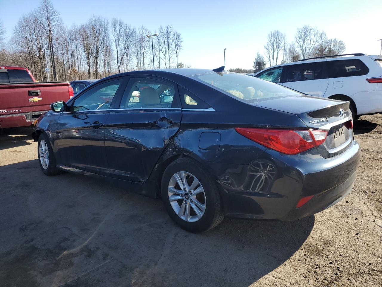 2014 Hyundai Sonata - Image 2