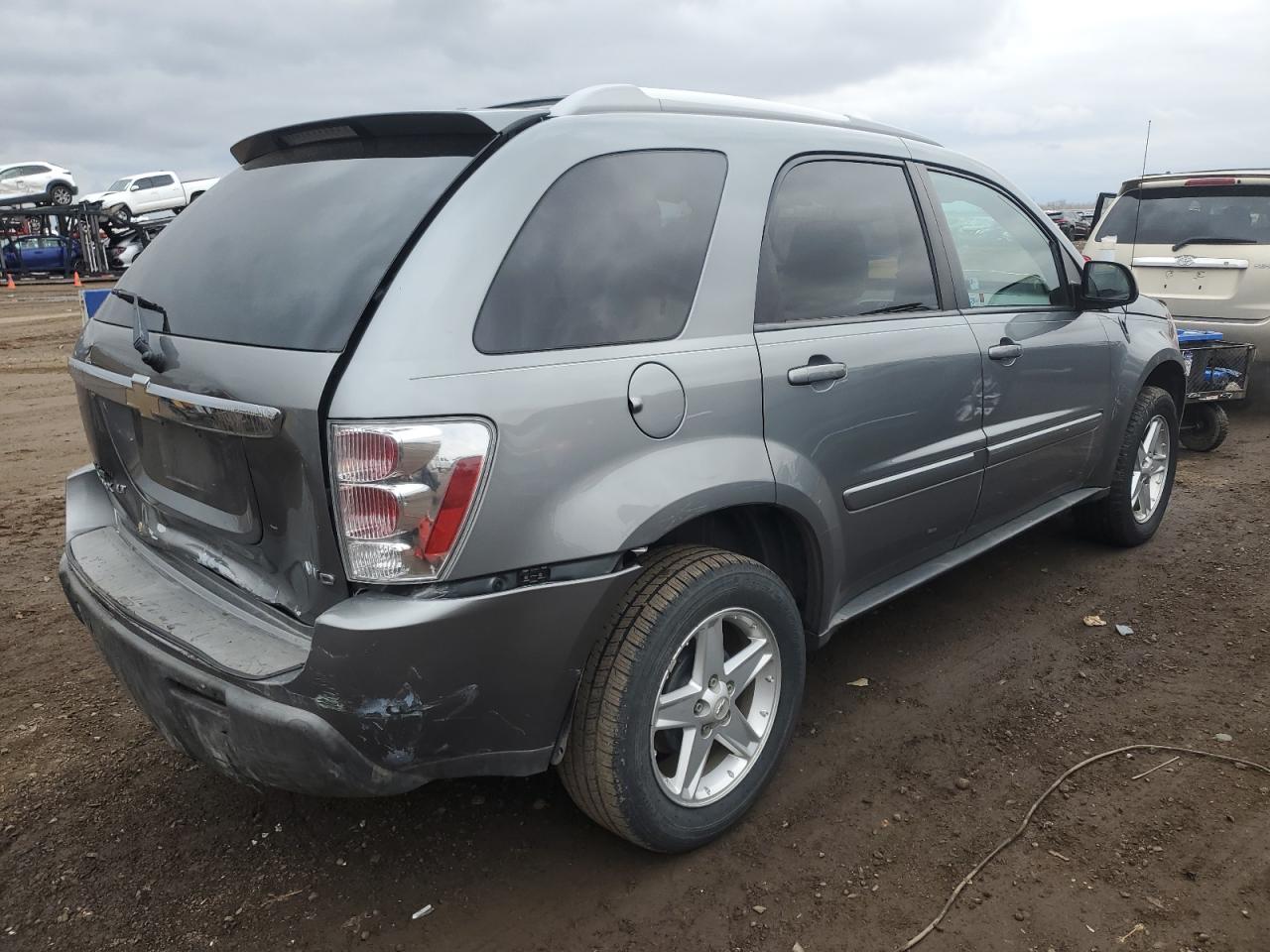 2005 Chevrolet Equinox - Image 3