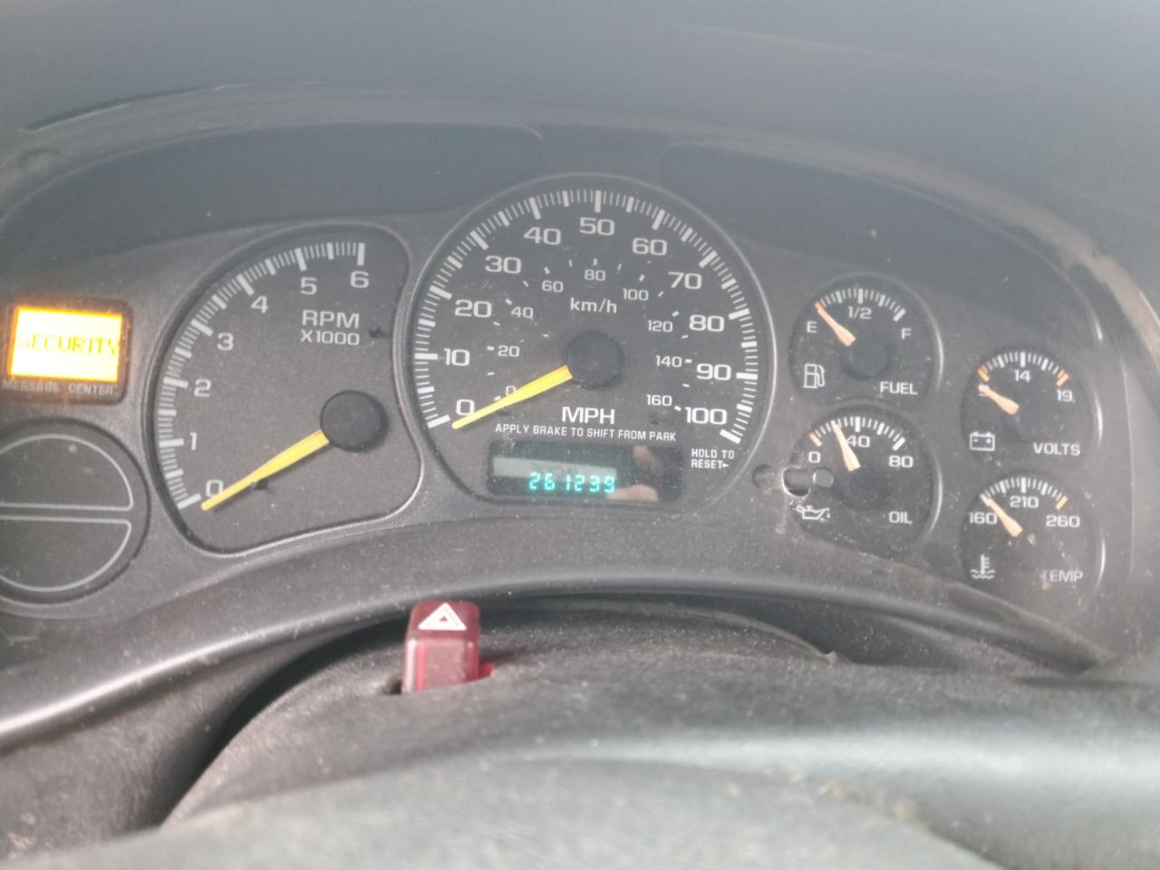 2001 Chevrolet Tahoe K1500 VIN: 1GNEK13T81J137816 Lot: 49622495