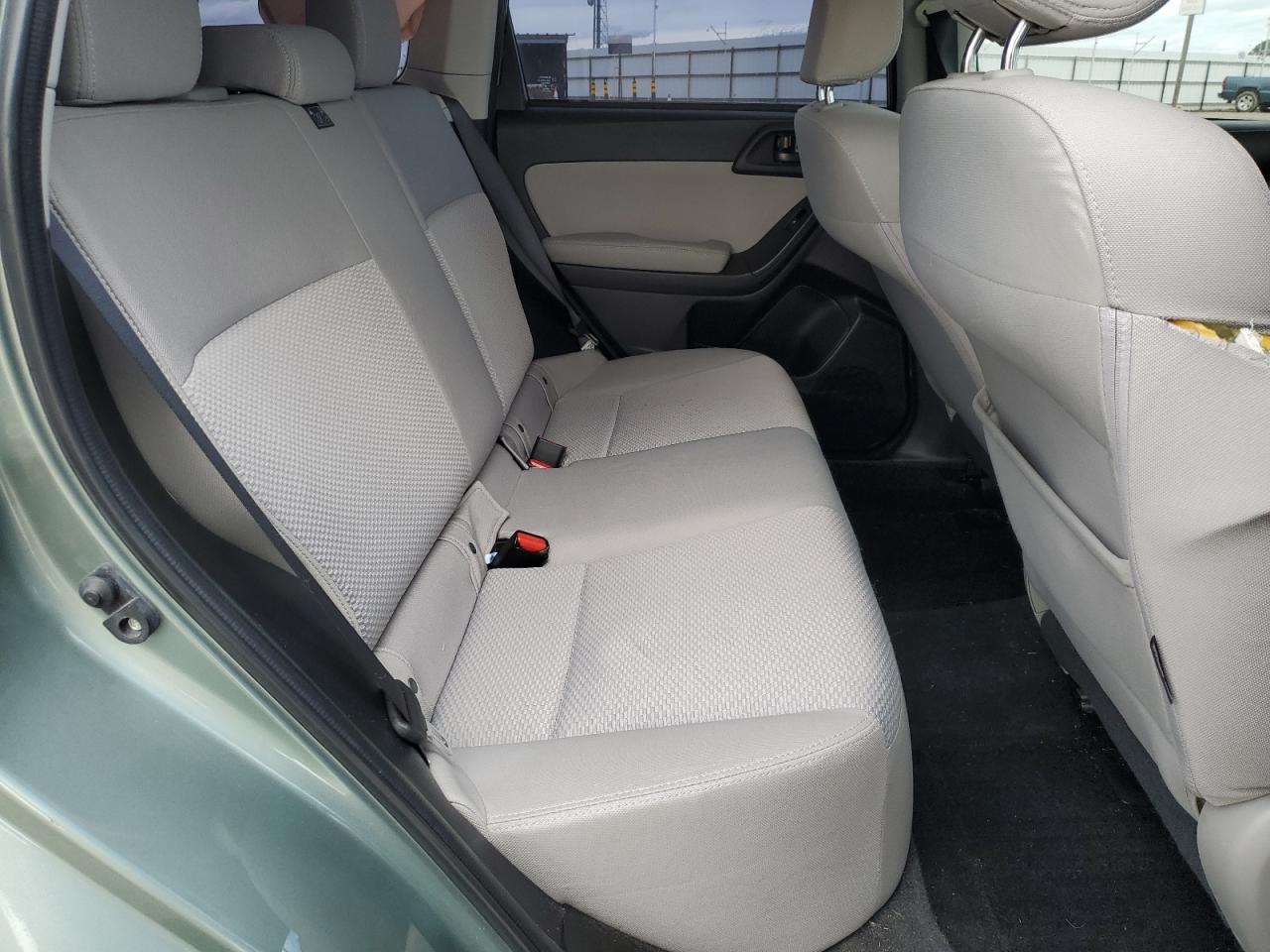 2016 Subaru Forester - Image 12