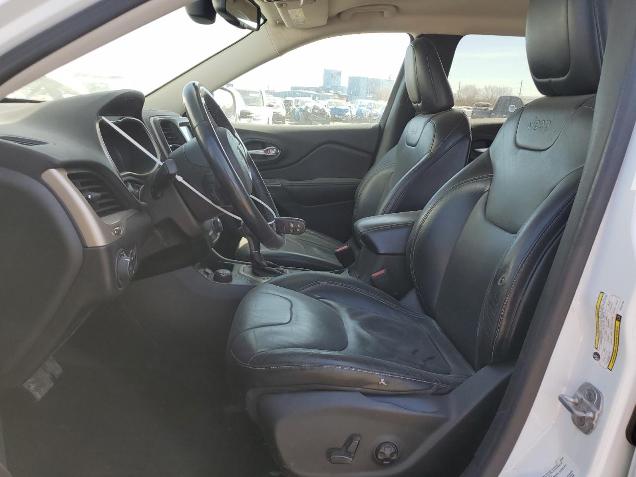 2014 Jeep Grand Cherokee - Image 7