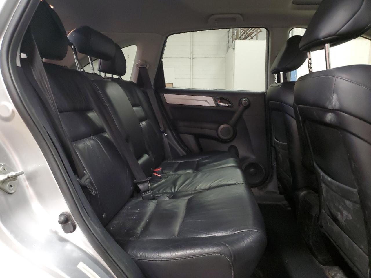 2011 Honda CR-V - Image 12