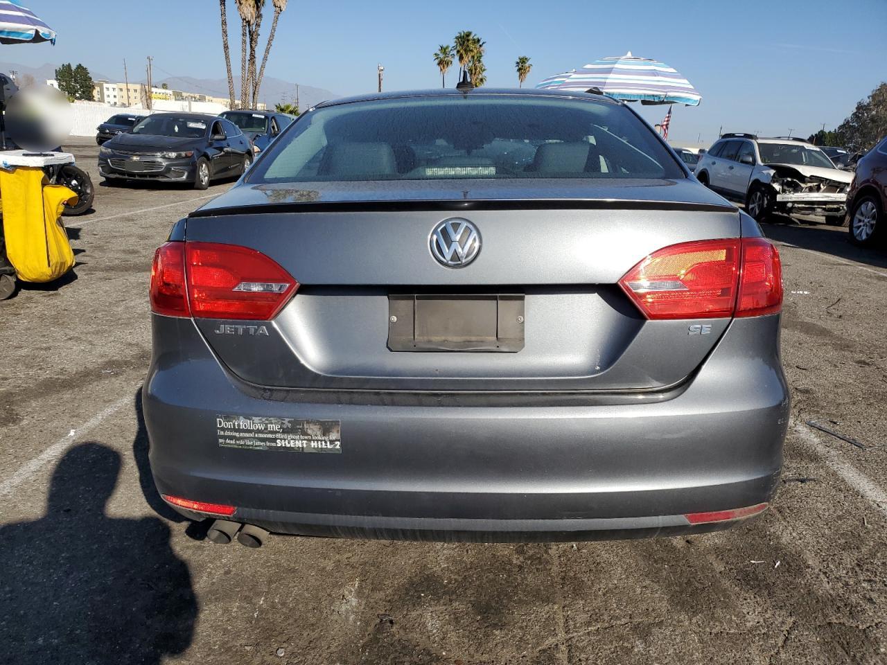 2014 Volkswagen Jetta - Image 6