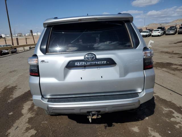  TOYOTA 4RUNNER 2016 Серебристый