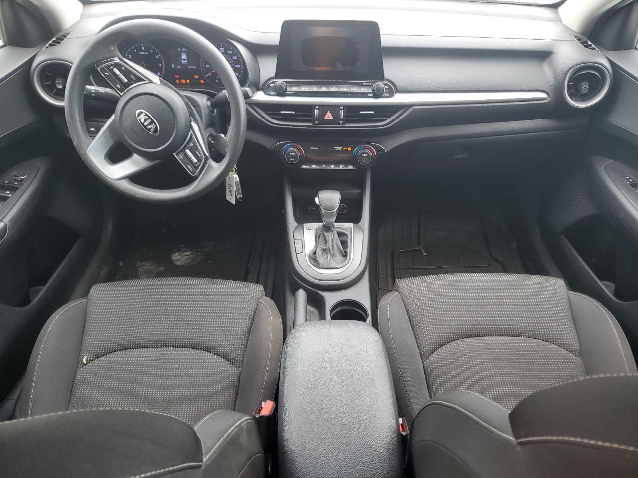 2019 Kia Forte - Image 8