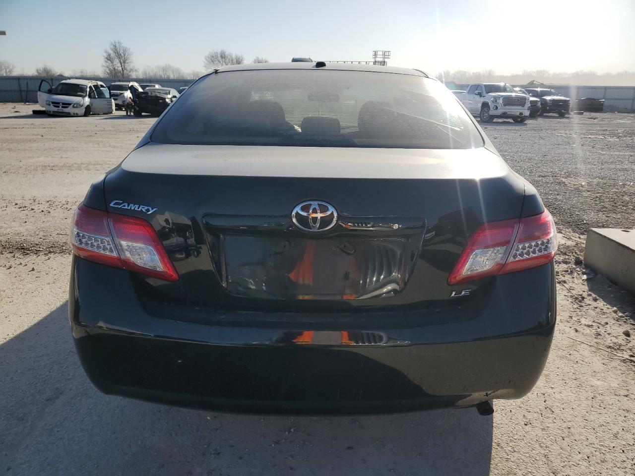 2011 Toyota Camry - Image 6