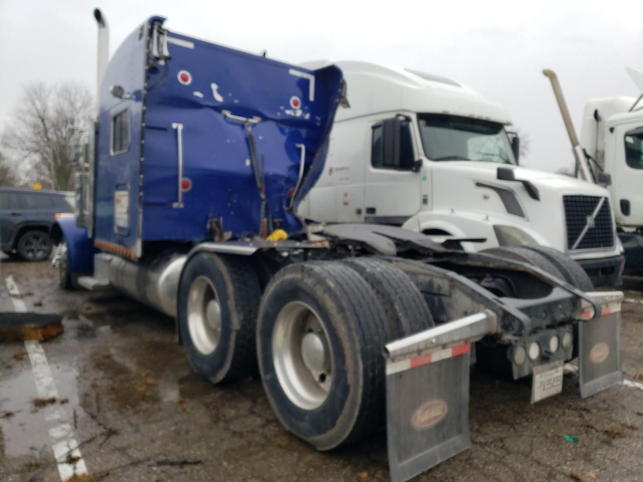 PETERBILT ALL MODELS 2006 VIN 1XP5D49XX6D890492 photo 3