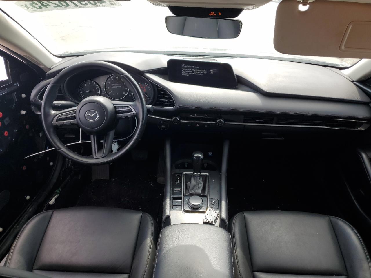 2022 Mazda 3 - Image 8