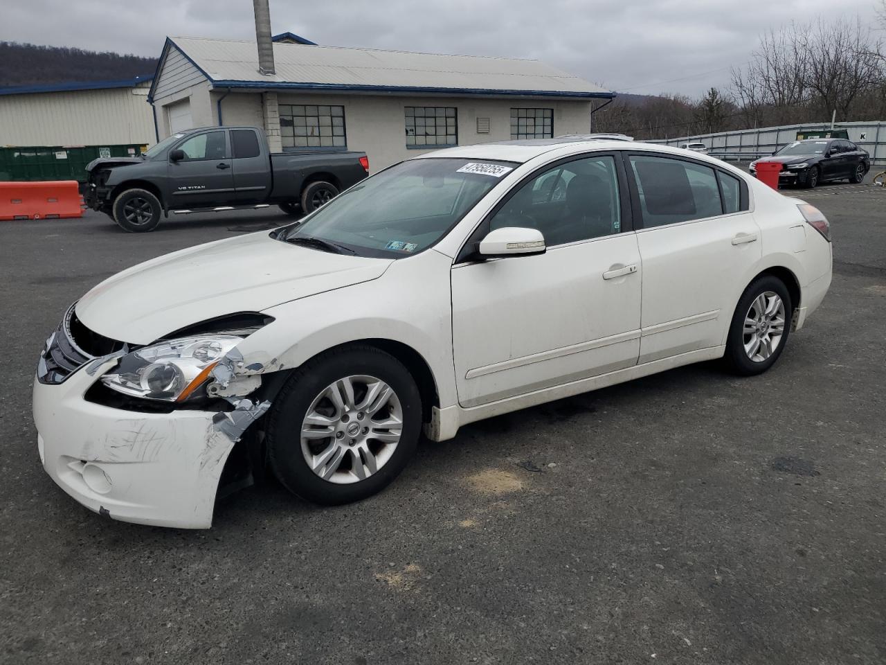 2010 Nissan Altima - Image 1