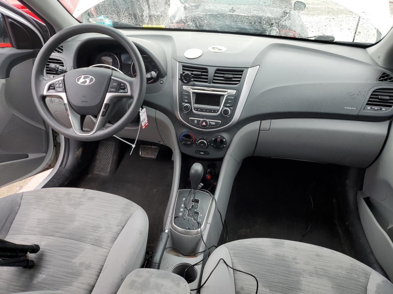 2017 Hyundai Accent - Image 8