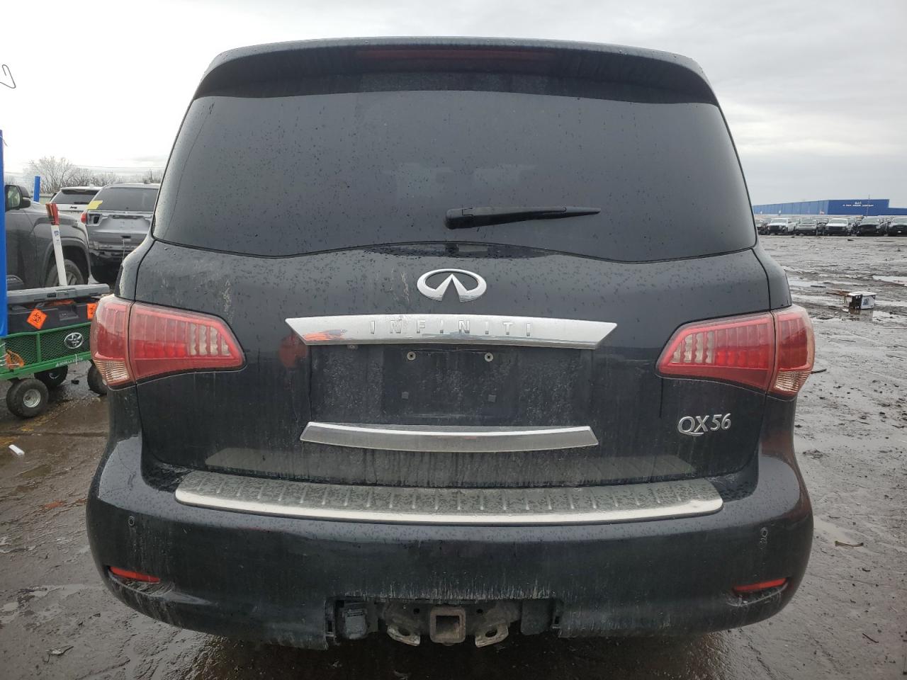 2012 Infiniti QX56 - Image 6