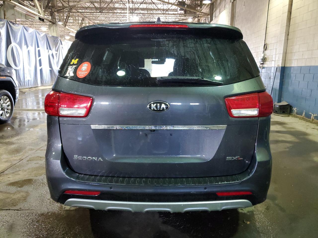 2016 Kia Sedona - Image 6