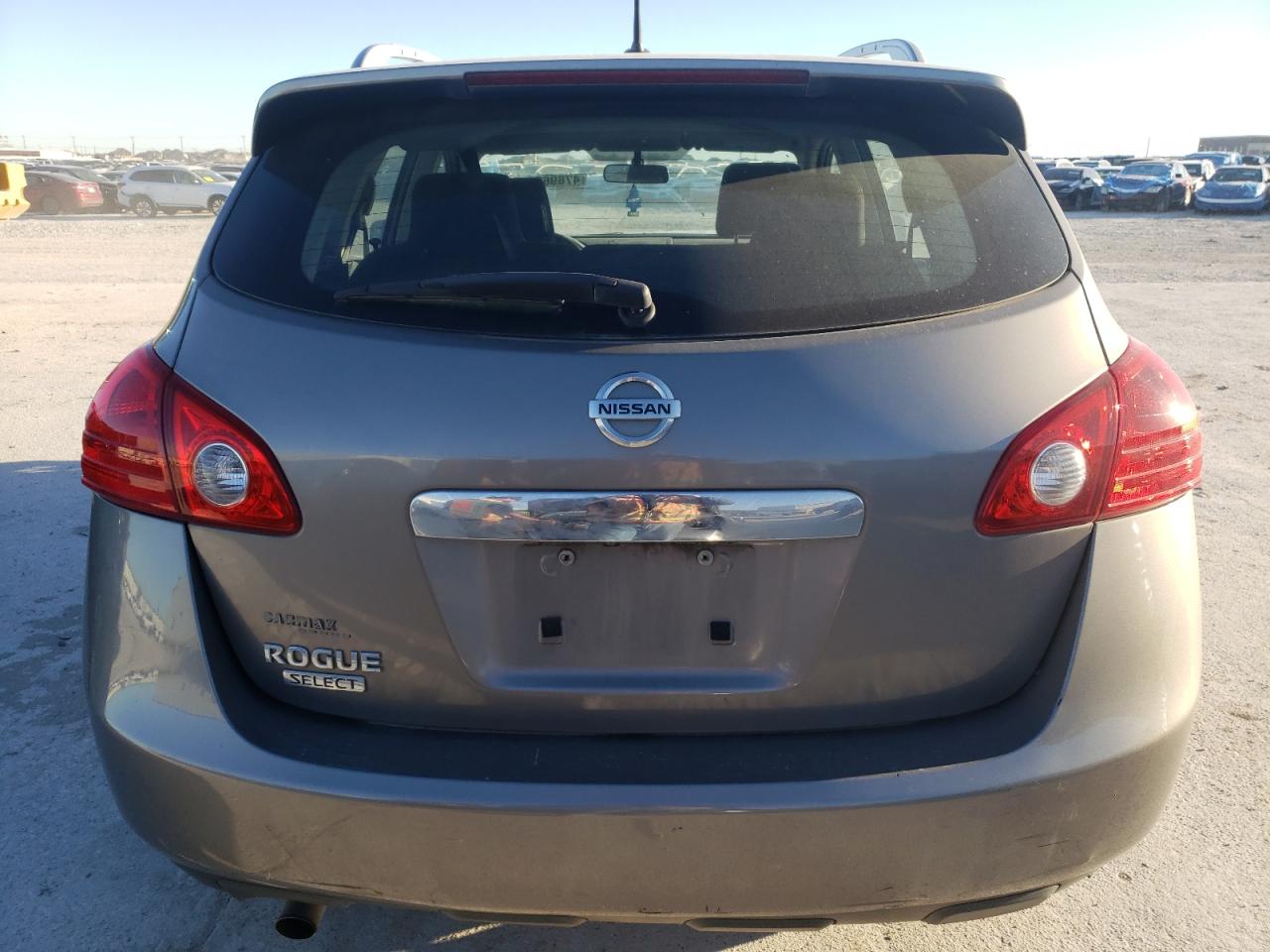 2015 Nissan Rogue - Image 6