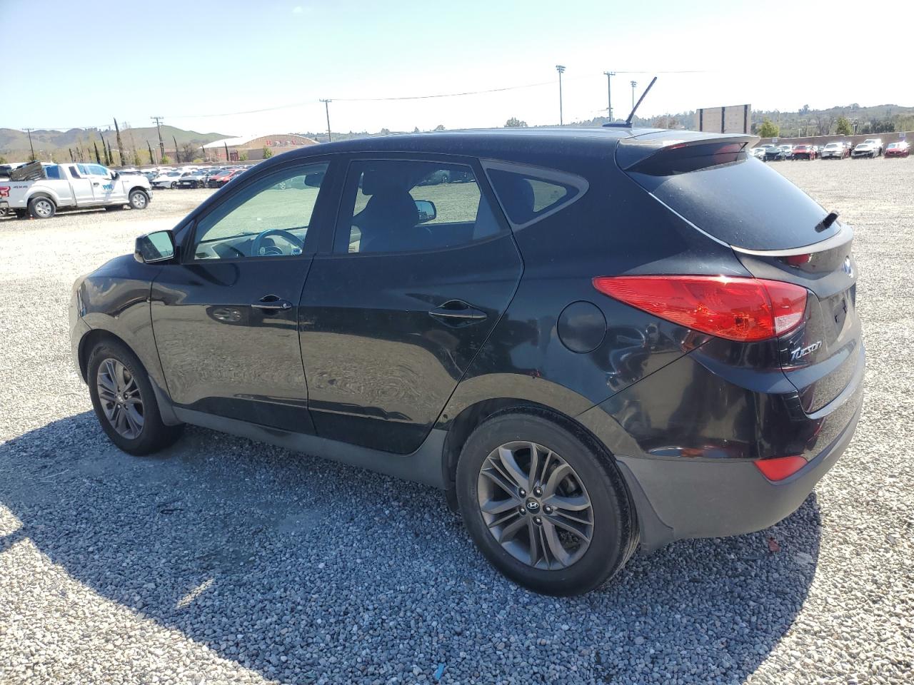 2015 Hyundai Tucson - Image 2