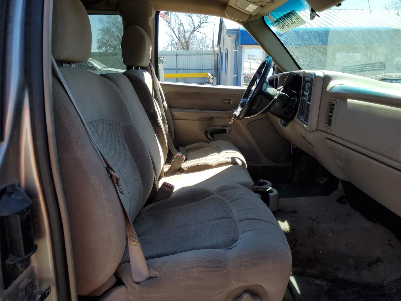 2001 Chevrolet Silverado - Image 7
