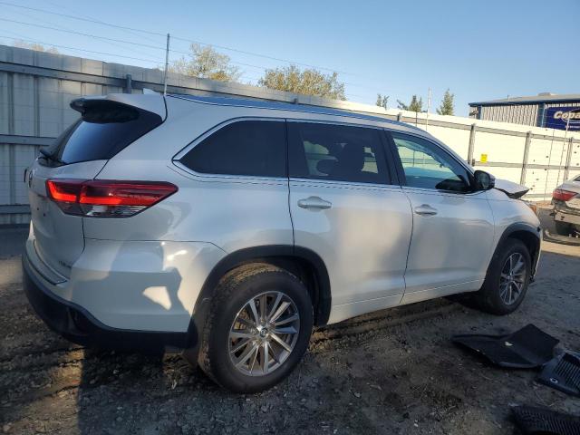  TOYOTA HIGHLANDER 2018 Білий