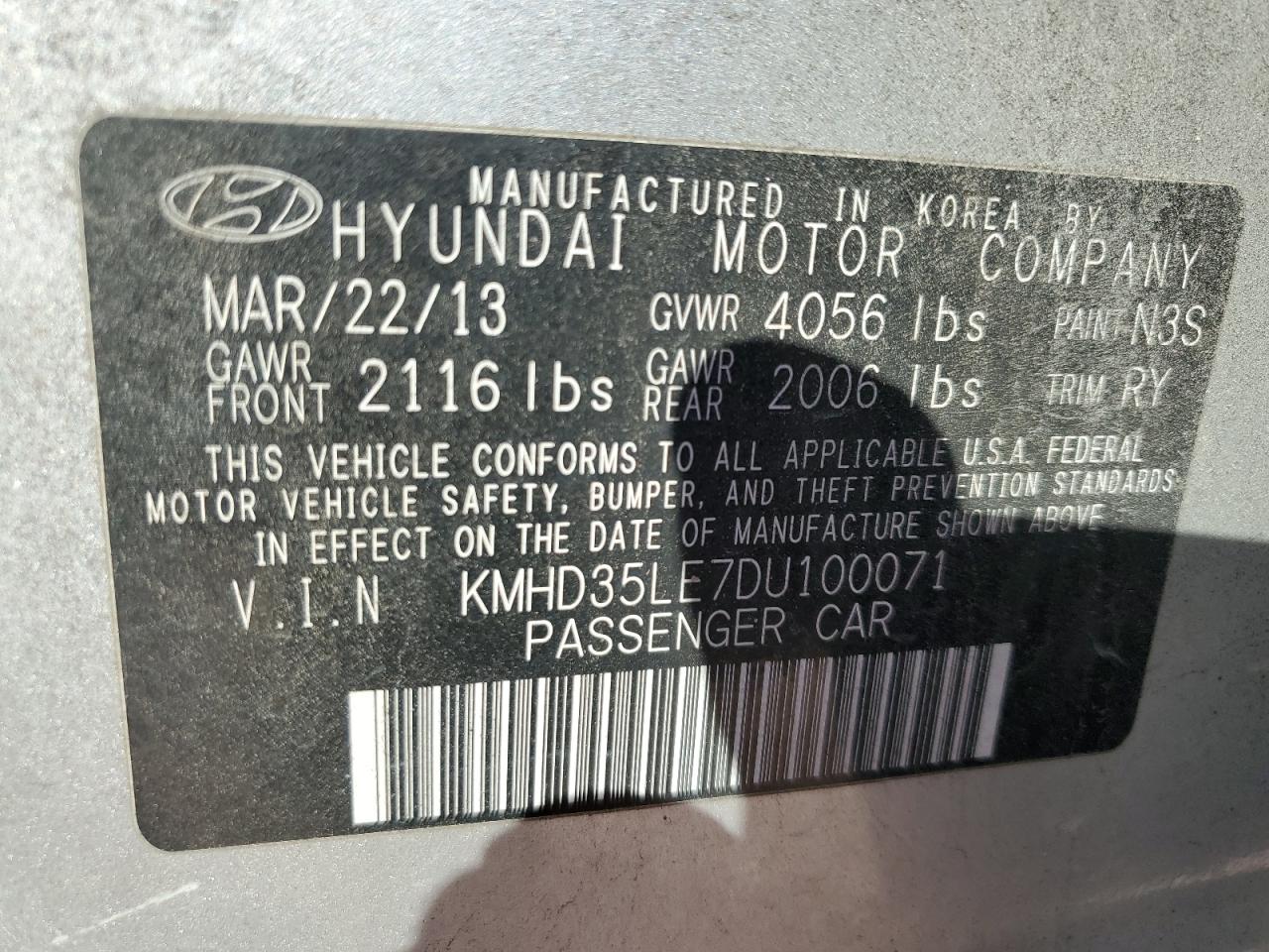 2013 Hyundai Elantra - Image 12