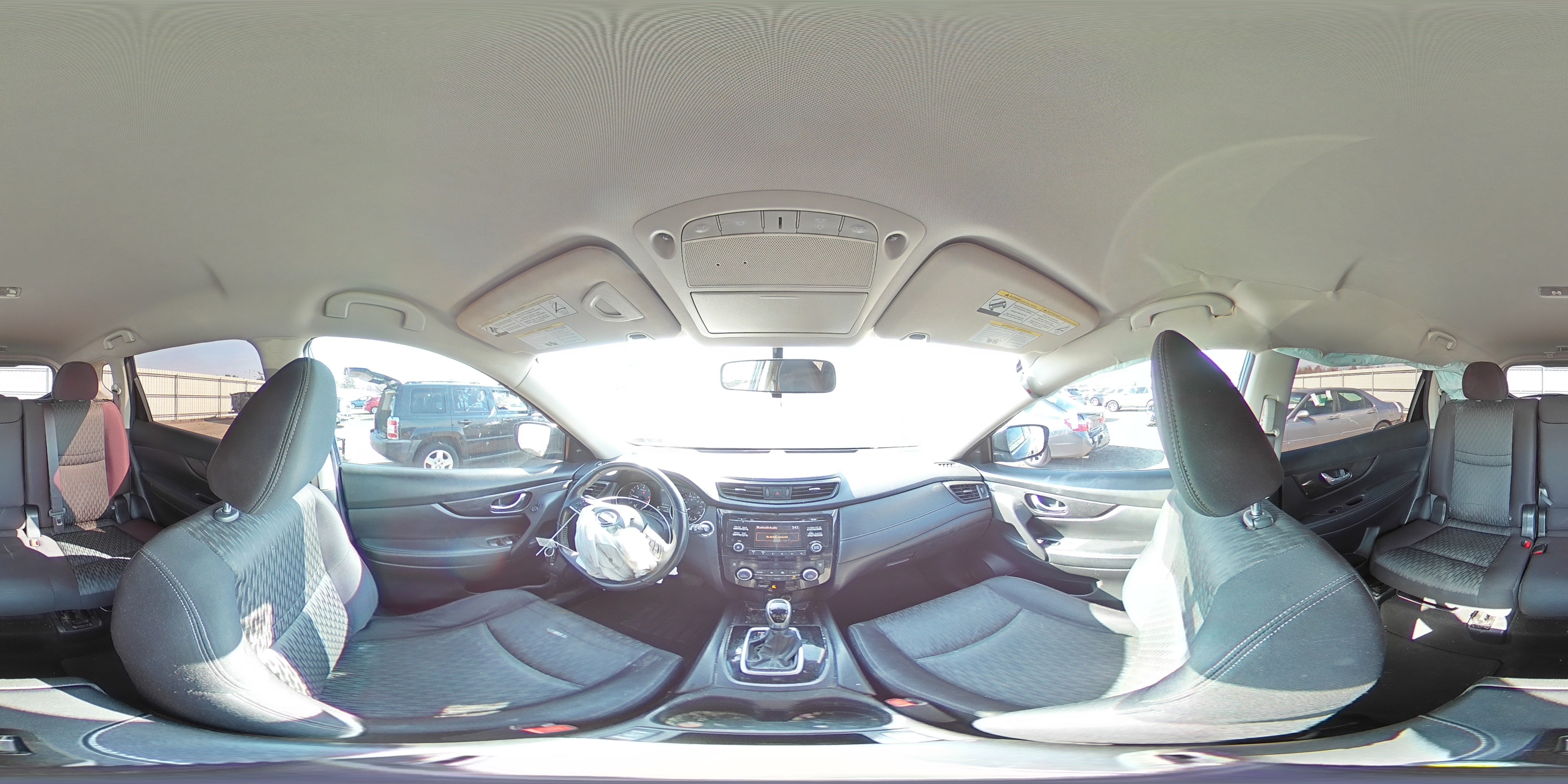 2017 Nissan Rogue - Image 13