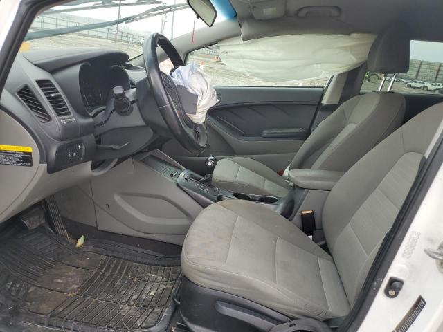  KIA FORTE 2015 White