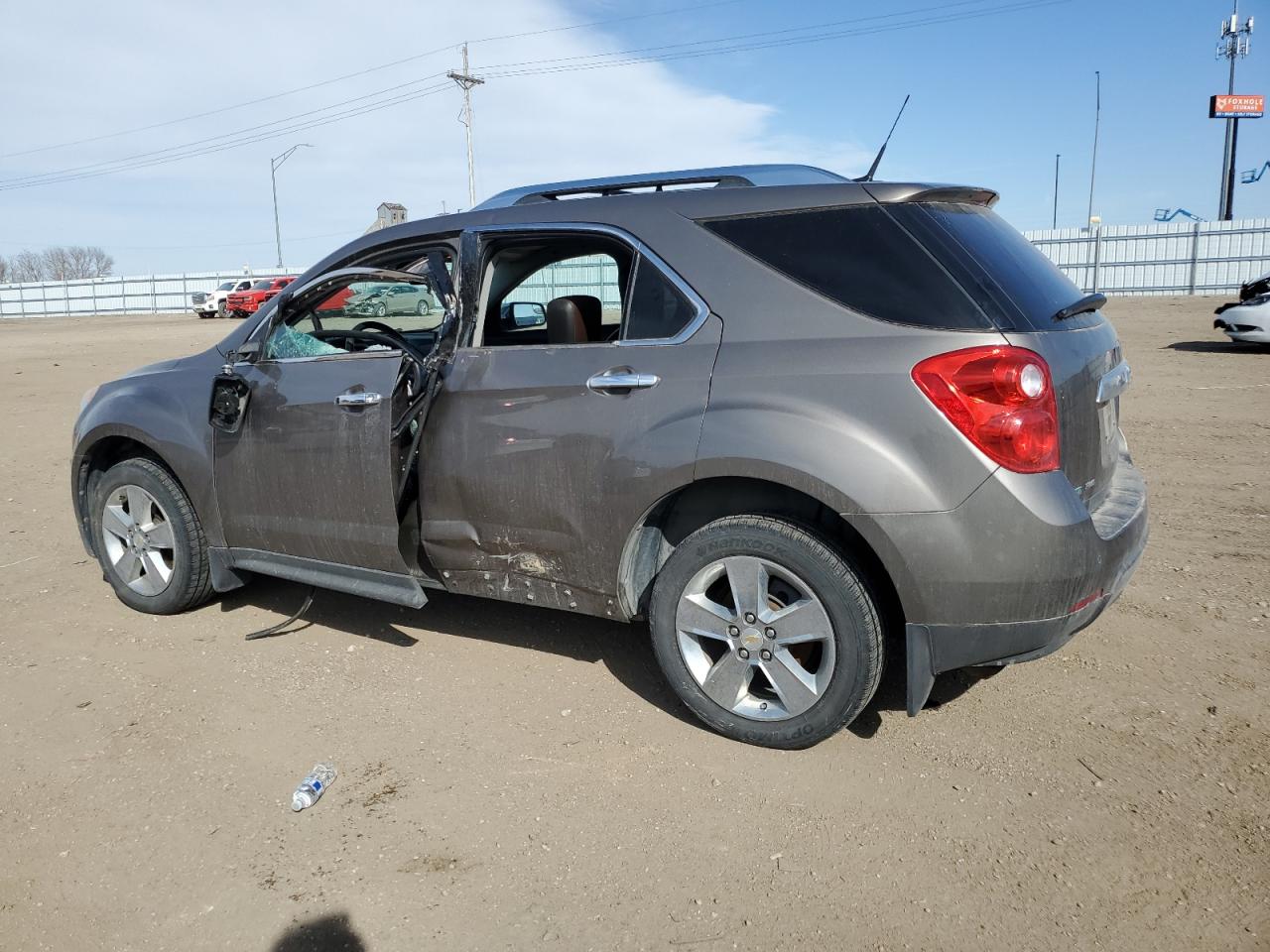 2012 Chevrolet Equinox - Image 2