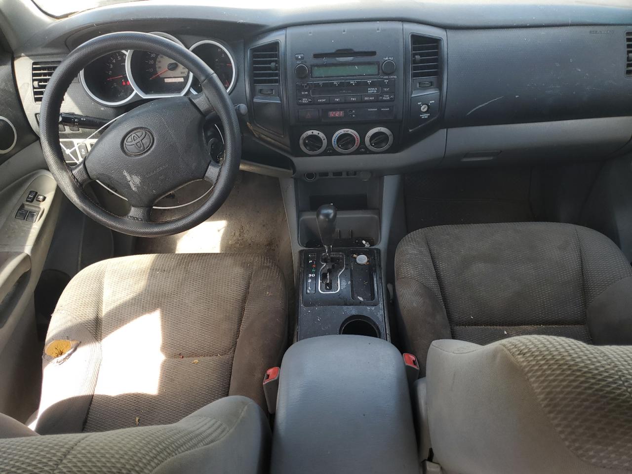 2011 Toyota Tacoma - Image 8