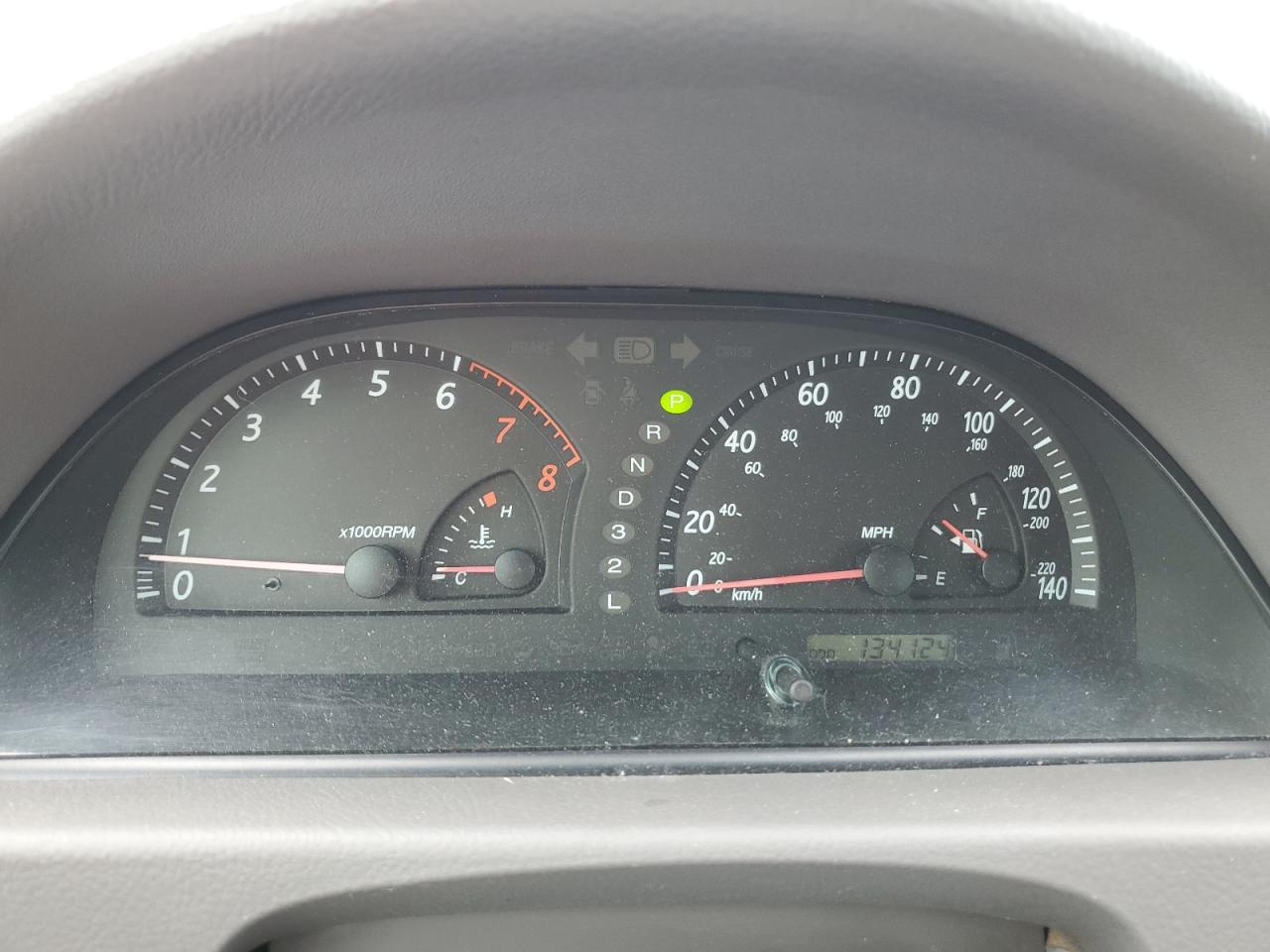 2004 Toyota Camry - Image 9