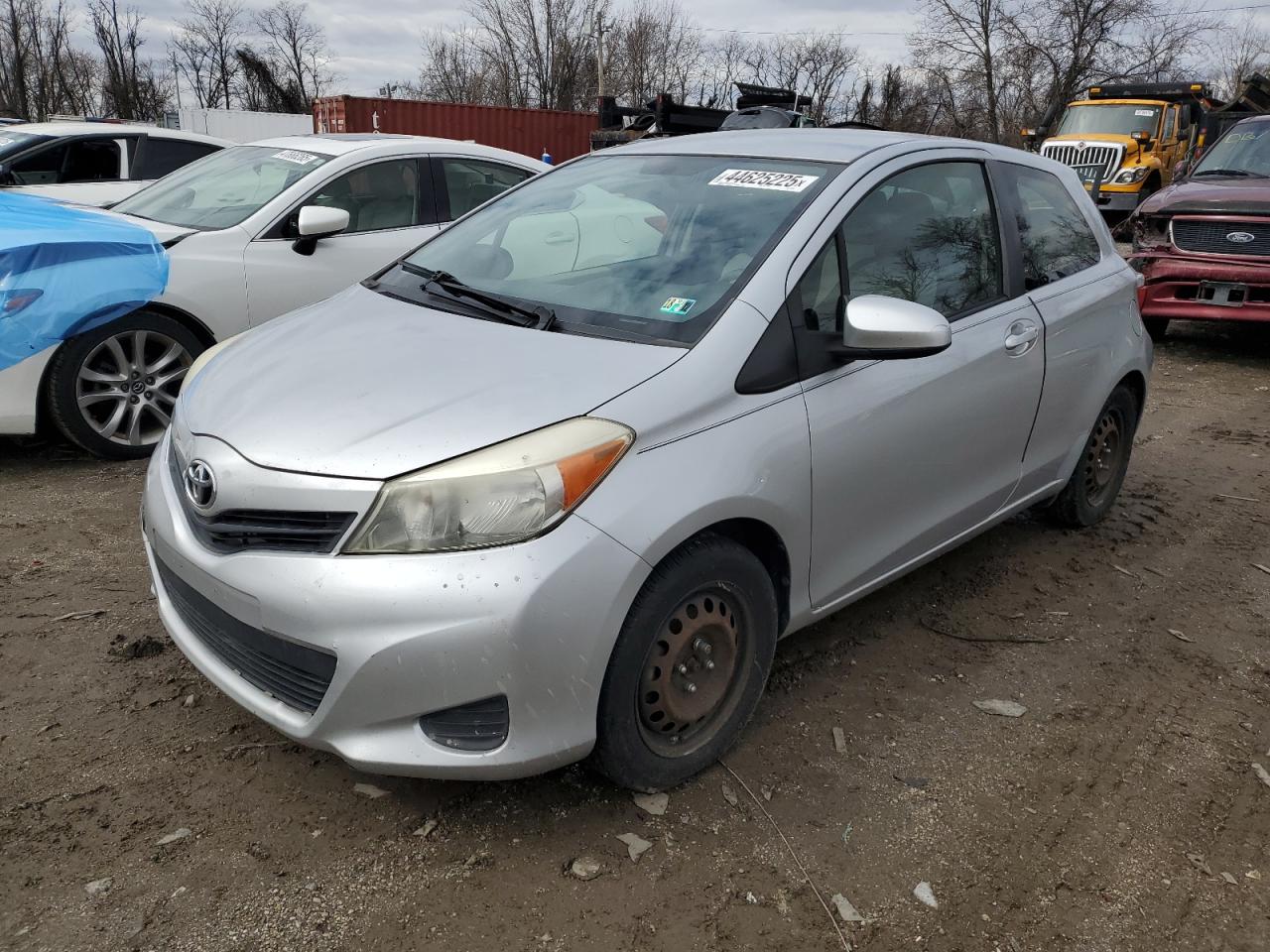 2012 Toyota Yaris - Image 1