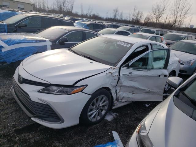  TOYOTA CAMRY 2021 Белый