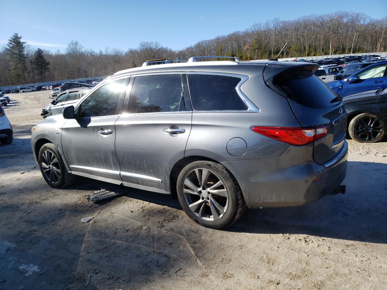 2015 Infiniti QX60 - Image 2