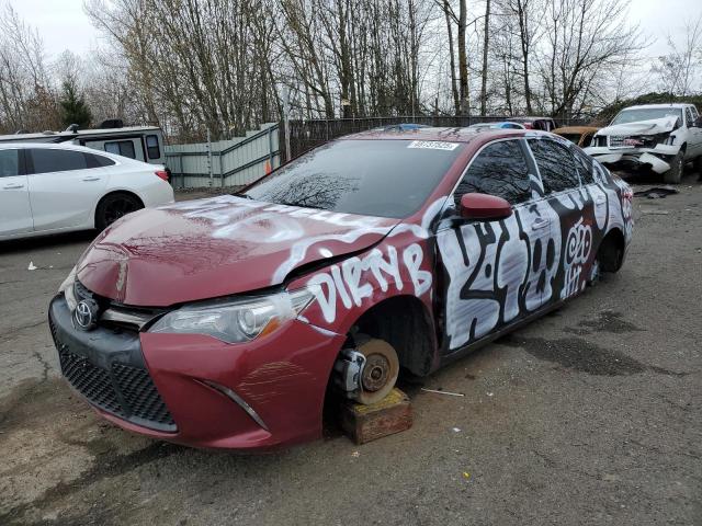  TOYOTA CAMRY 2016 Czerwony