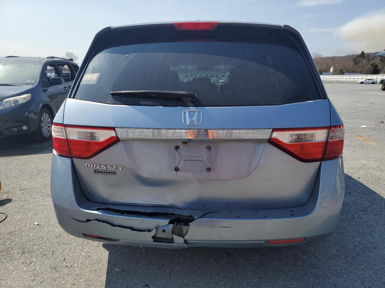 2011 Honda Odyssey - Image 6