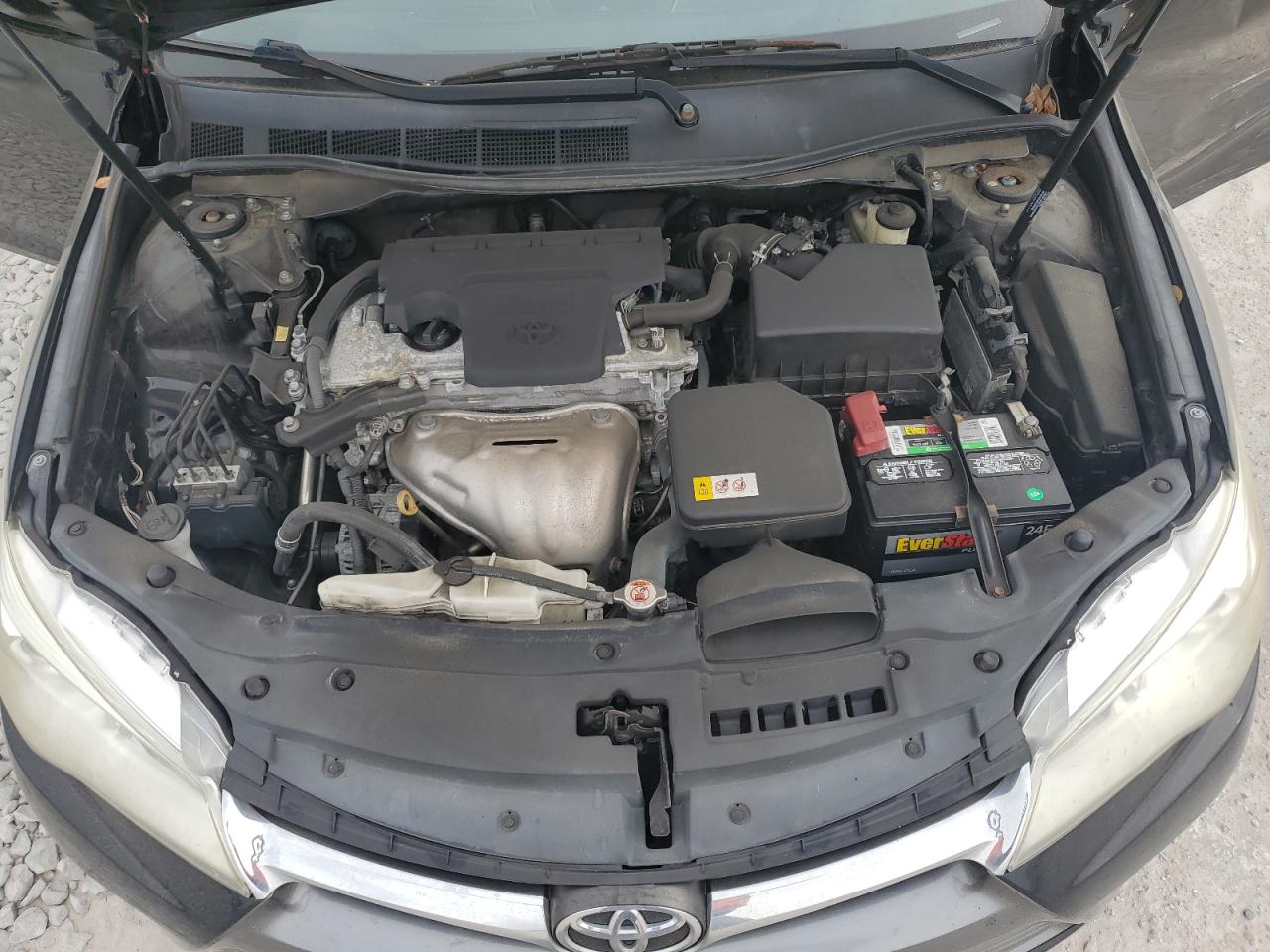2017 Toyota Camry - Image 11