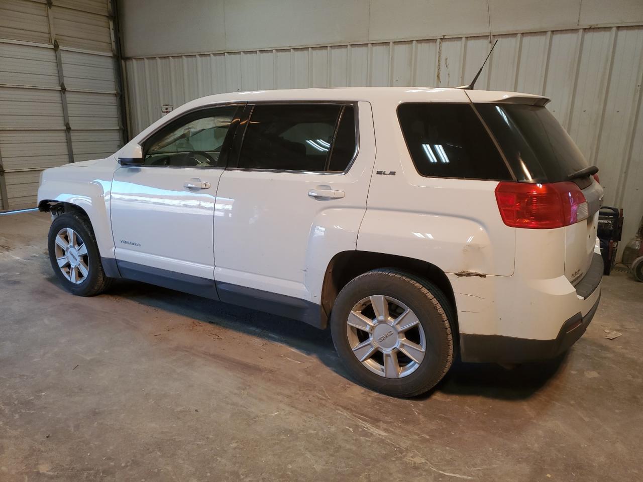2011 GMC Terrain - Image 2
