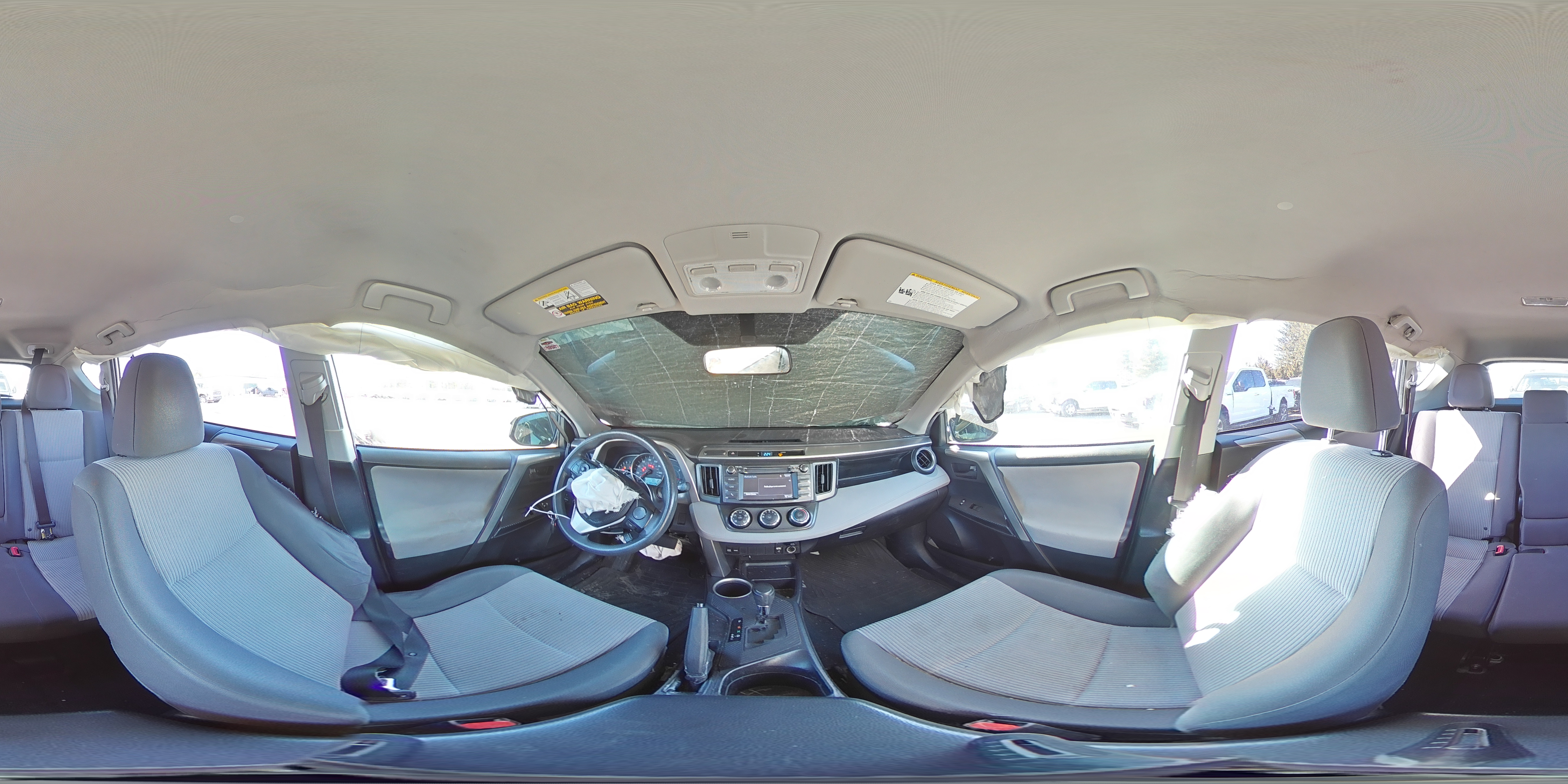 2015 Toyota RAV 4 - Image 14