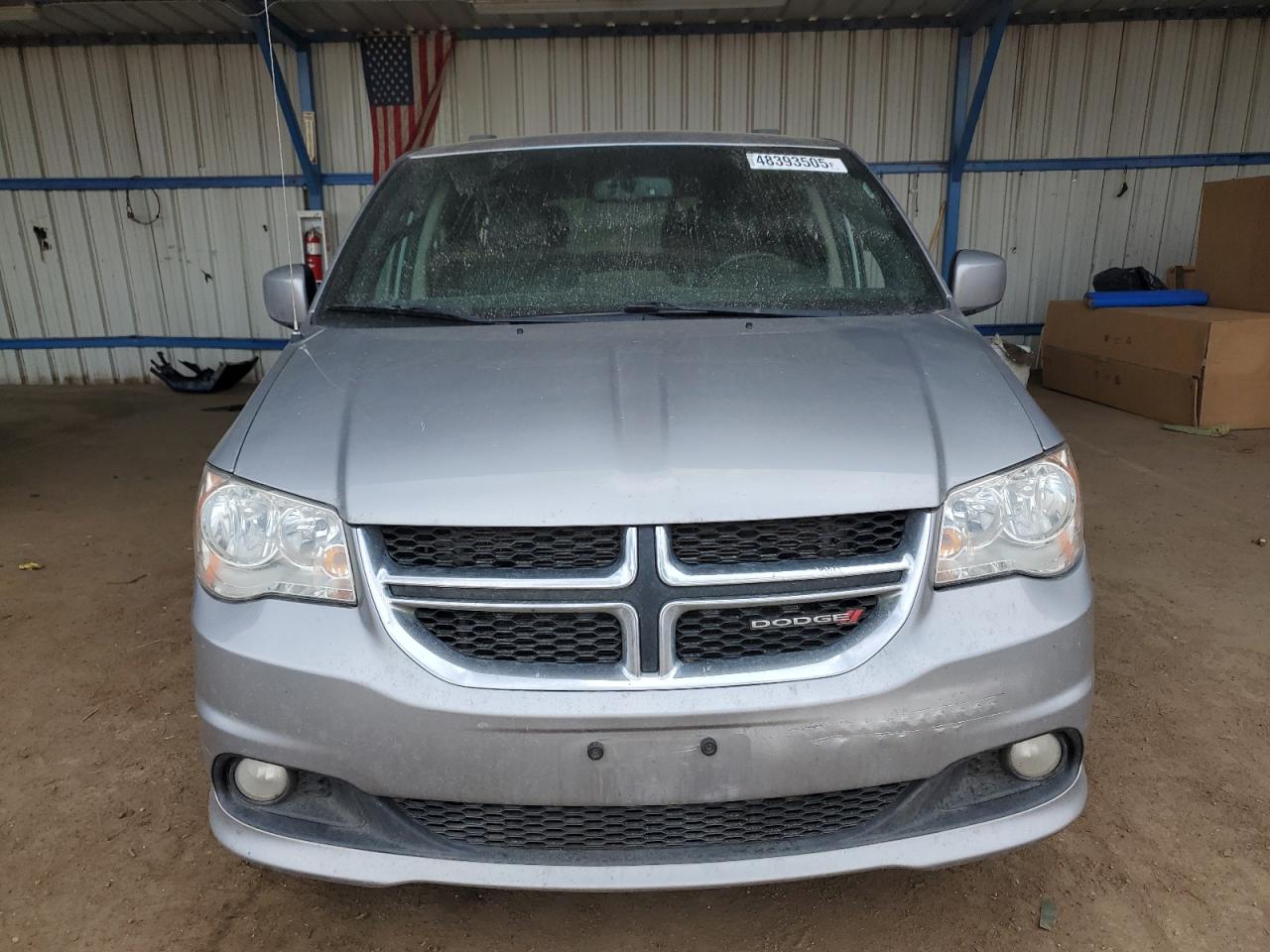 2018 Dodge Caravan - Image 5