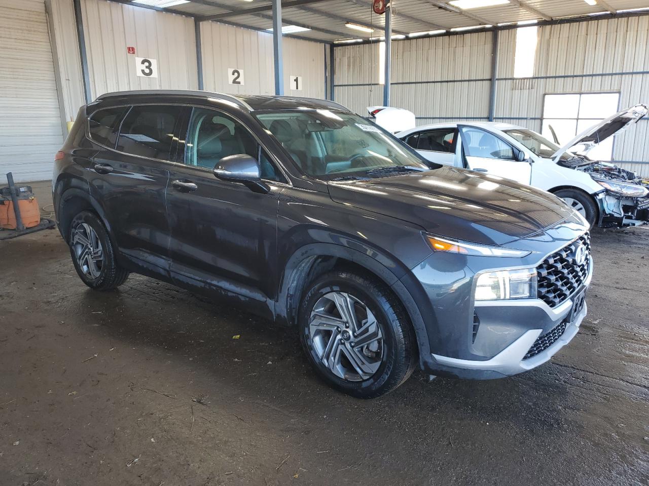 2023 Hyundai Santa Fe - Image 4