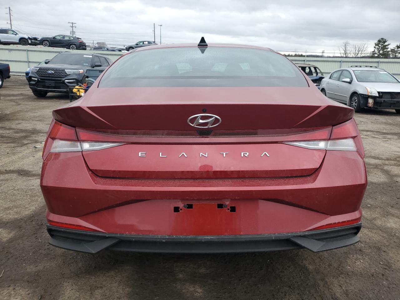 2023 Hyundai Elantra - Image 6