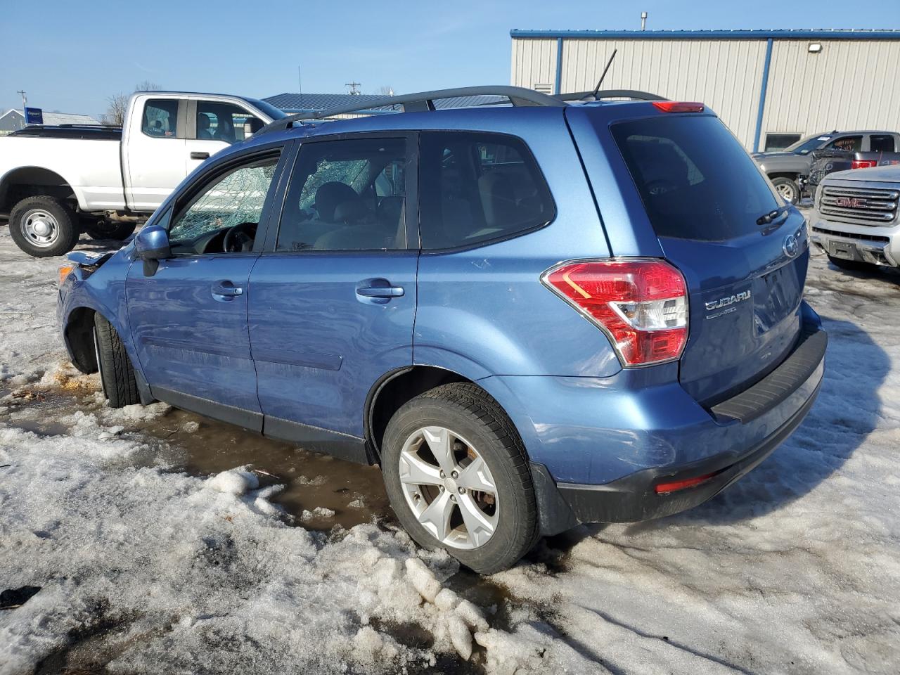 2015 Subaru Forester - Image 2