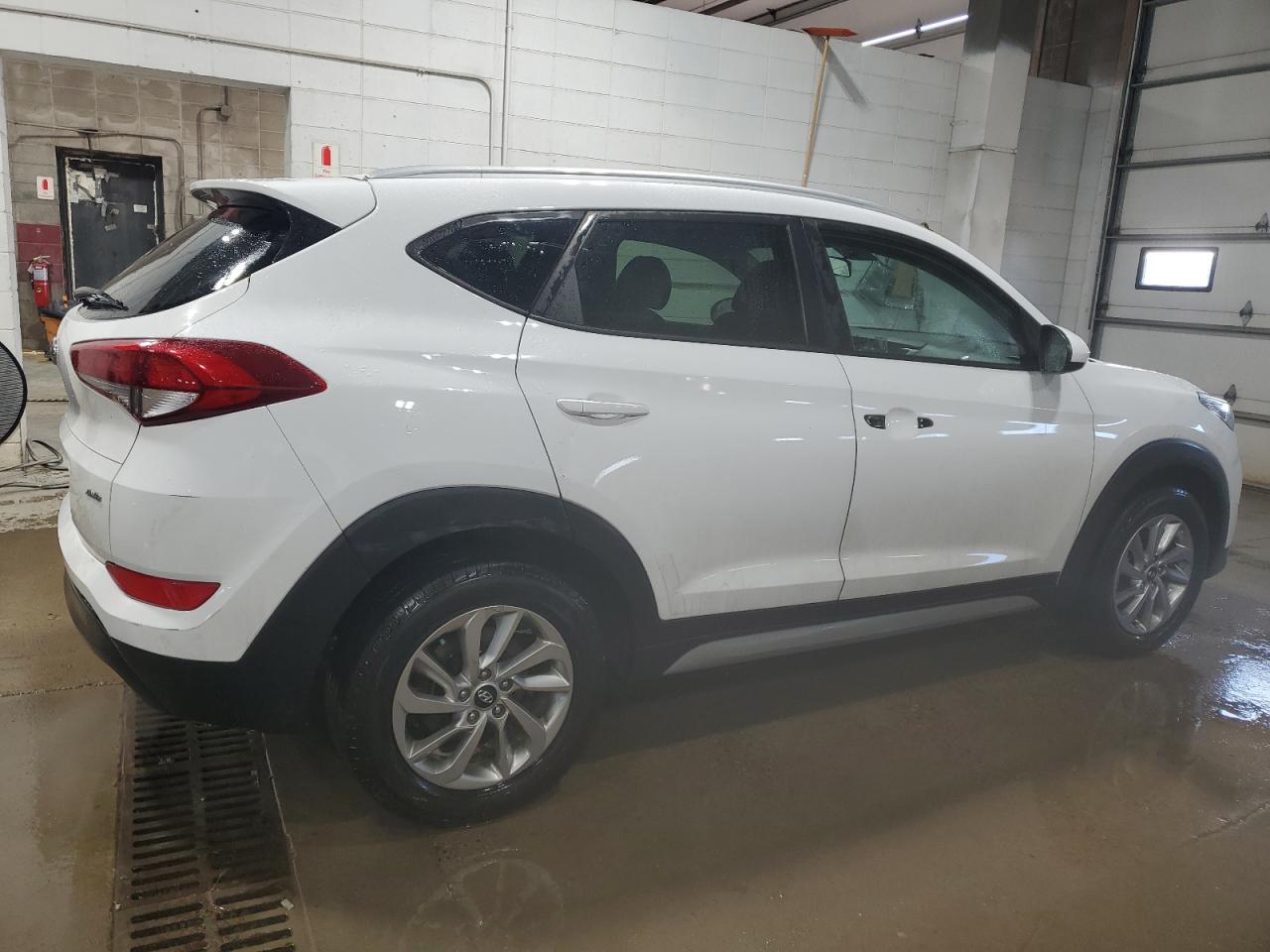 2018 Hyundai Tucson - Image 3
